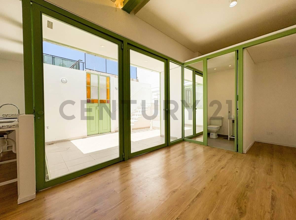 Venta Loft con terraza exclusiva en España y Hospitales, Rosario