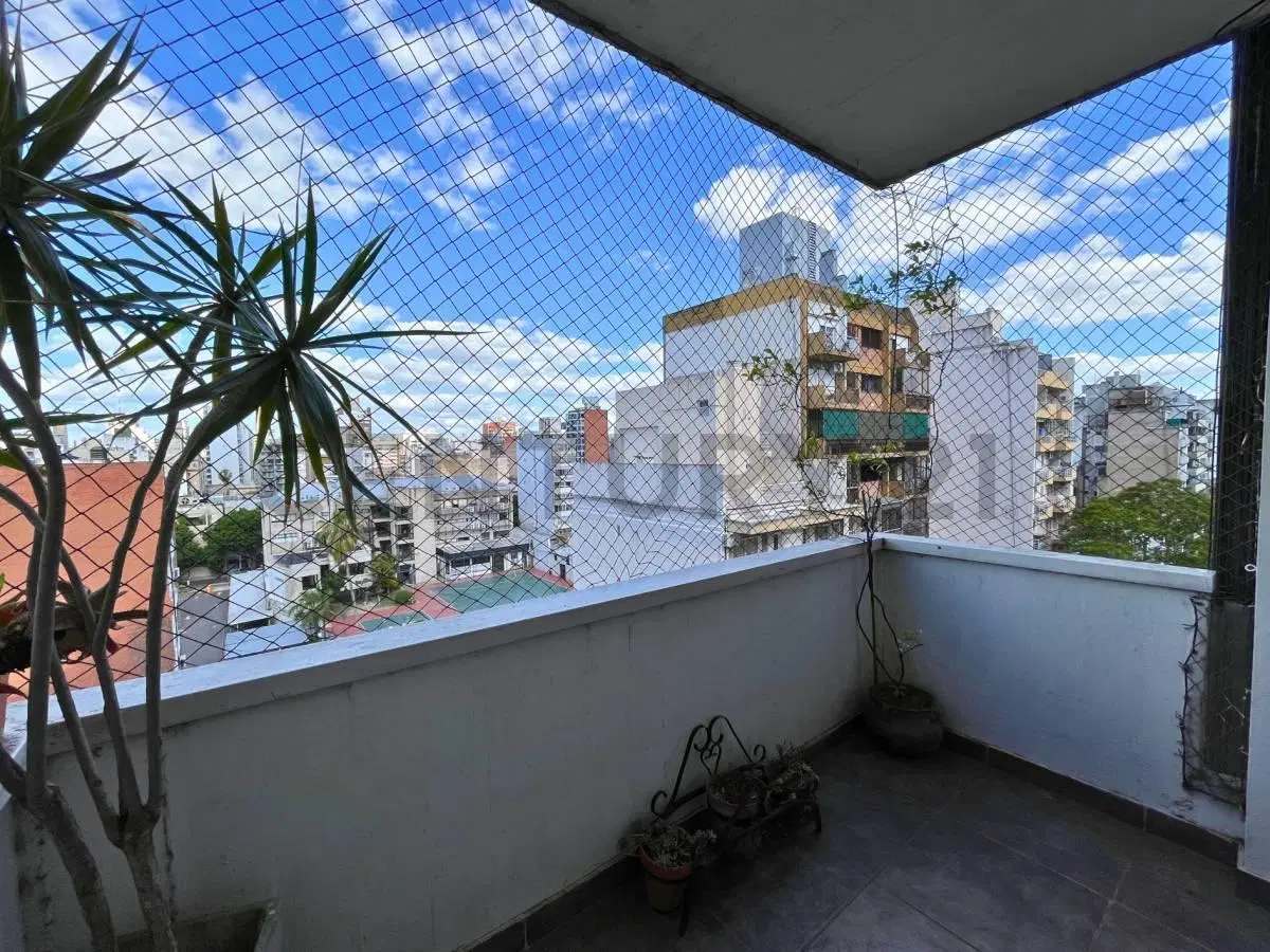 Venta Departamento de 3 Dormitorios con doble balcón en Centro, Rosario 3