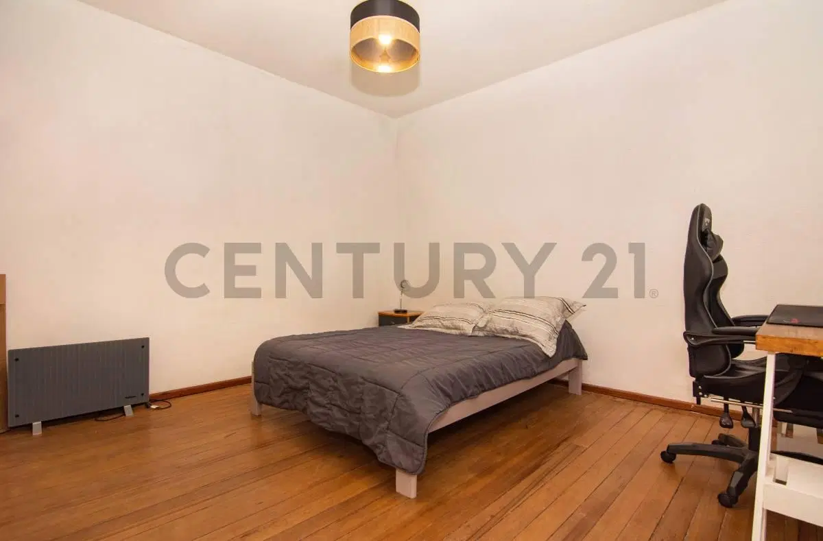 Venta Departamento PH de 2 Dormitorios en Barrio Martin, Rosario 4