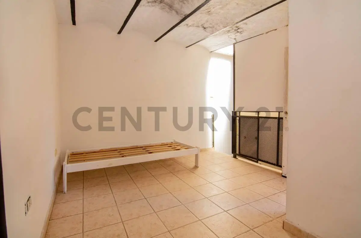 Venta Departamento PH de 2 Dormitorios en Barrio Martin, Rosario 5