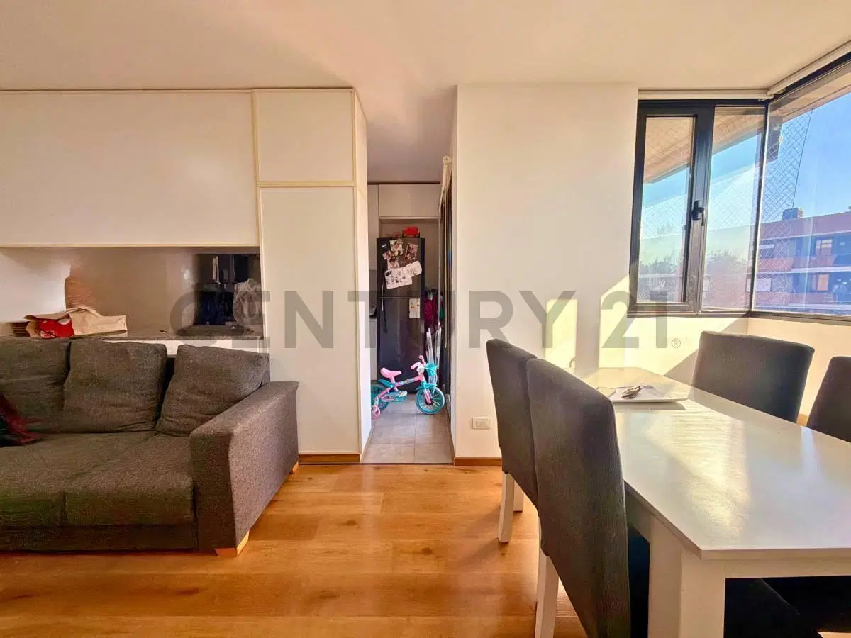 Venta Departamento de 2 Dormitorios + Cochera en Palos Verdes 5