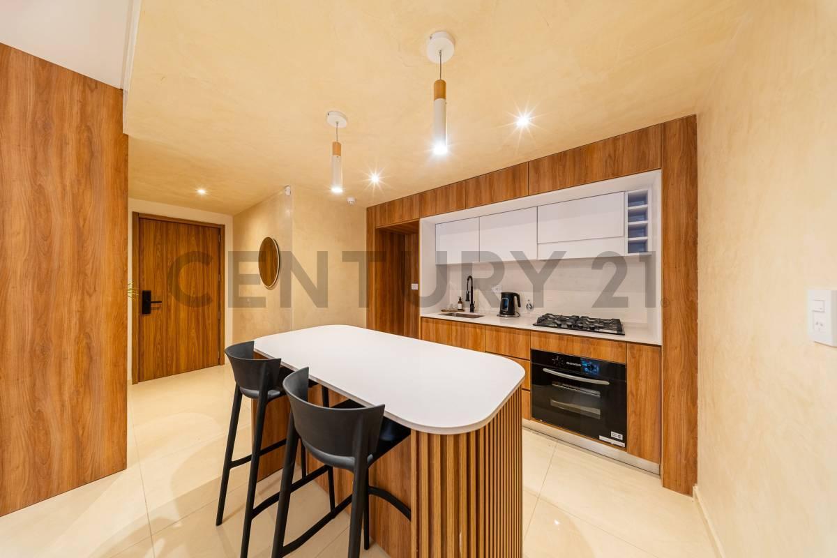 Foto de Venta Departamento de 2 Dormitorios con patio y pileta en Centro, imagen 1