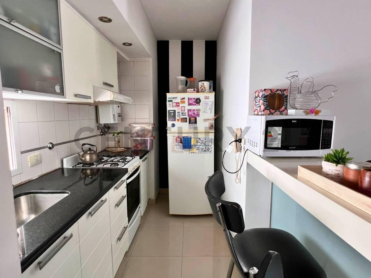 Foto de Venta Departamento de 1 Dormitorio con balcón en Centro, Rosario, imagen 2