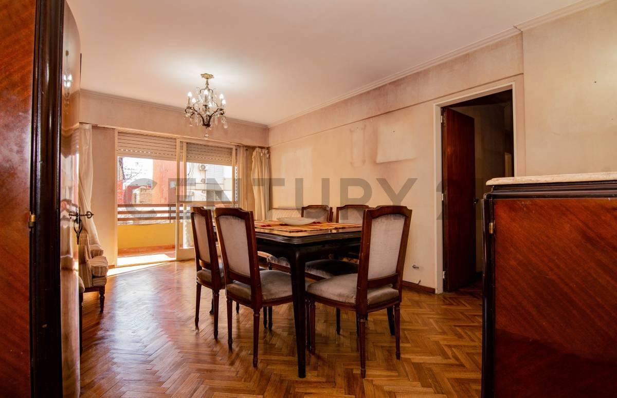 Foto de Venta Departamento de 3 Dormitorios con balcón al frente y cochera en, imagen 1