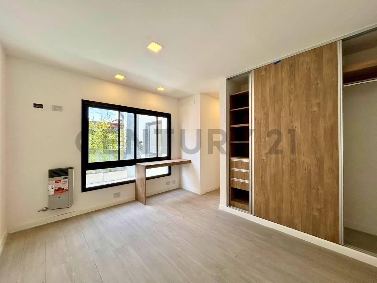 Foto de Venta Casa de pasillo de 2 Dormitorios con patio exclusivo en, imagen 3