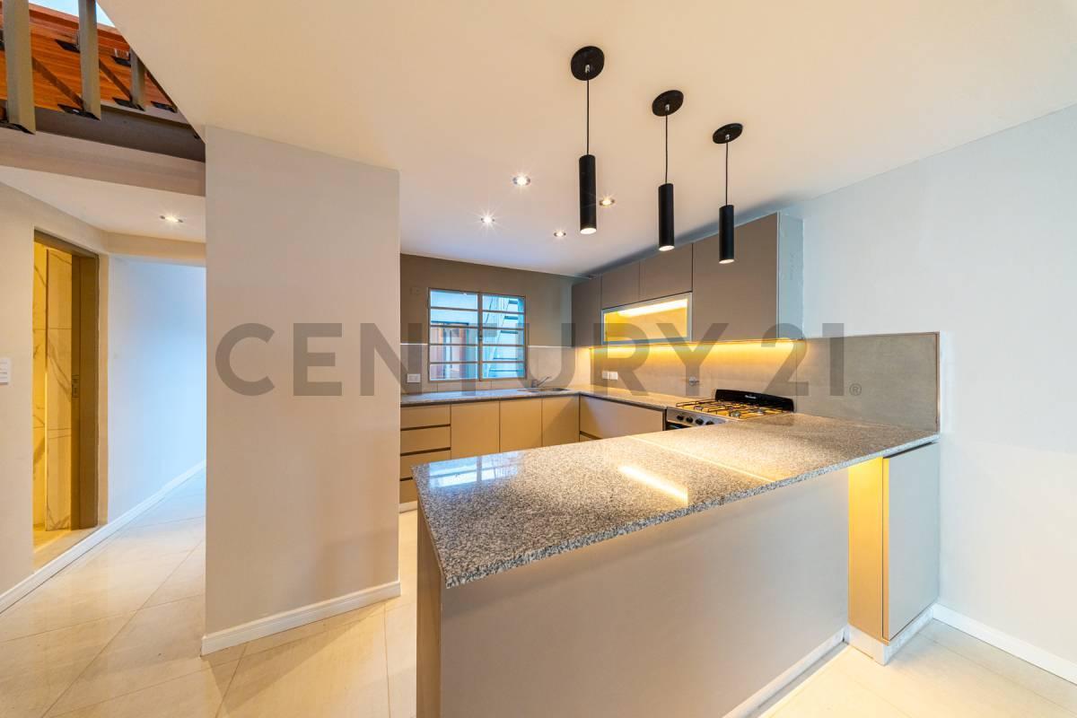 Foto de Venta Dúplex refaccionado a nuevo de 3 Dormitorios con Patio y Terraza, imagen 2