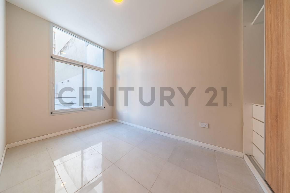 Foto de Venta Dúplex refaccionado a nuevo de 3 Dormitorios con Patio y Terraza, imagen 4