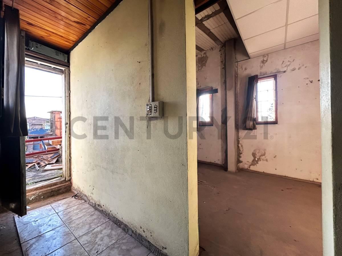 Foto de Venta Casa 2 Dormitorios, Excelente Esquina de Funes, imagen 3
