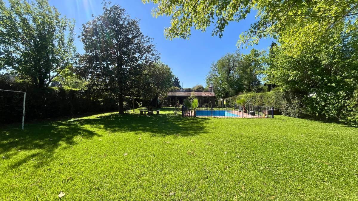 Foto de Venta Casa 2 Dormitorios con piscina en Los Aromos, Roldán, imagen 1