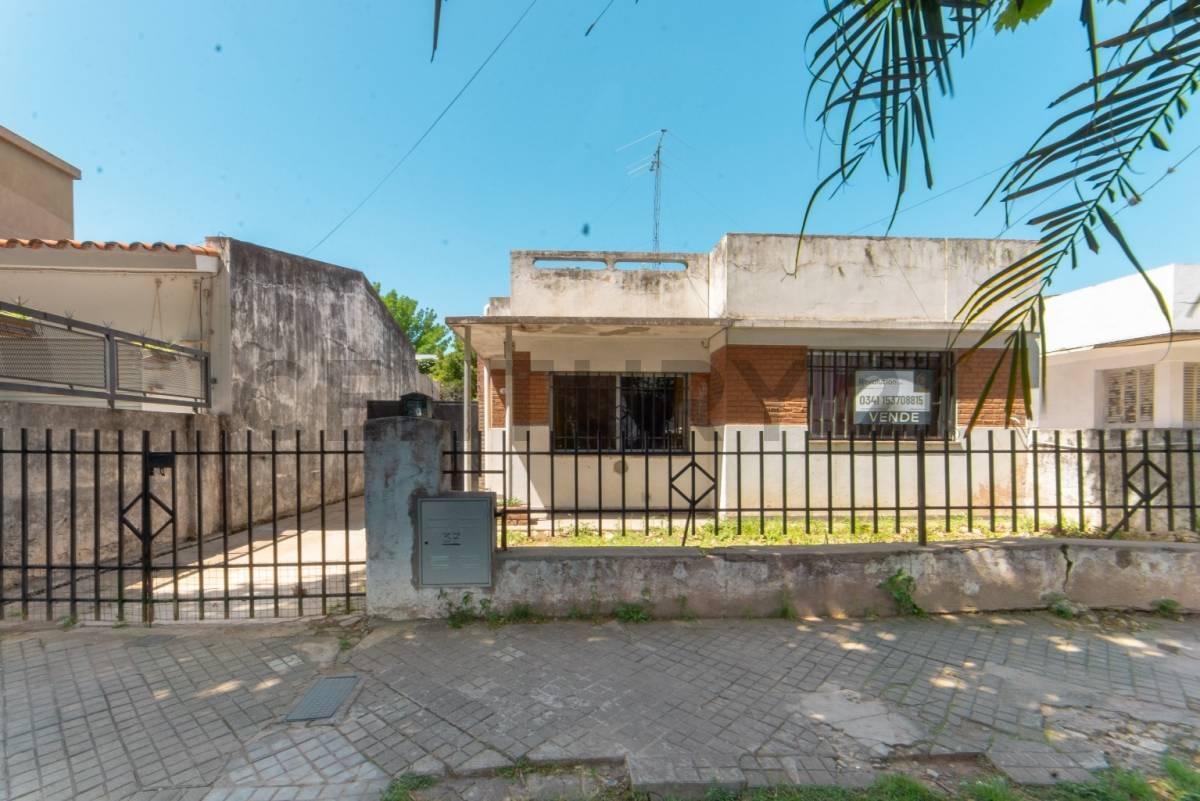 Foto de Venta Casa 2 dormitorios A Reciclar + Dúplex 2 dormitorios A Terminar |, imagen 3