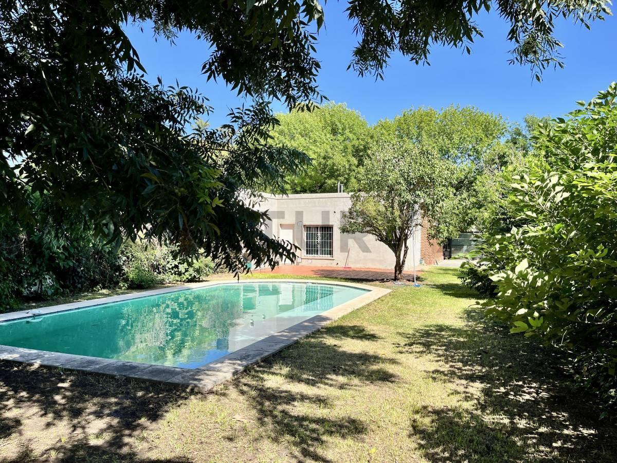Foto de Venta Casa de 2 Dormitorios con piscina en Roldán, imagen 1