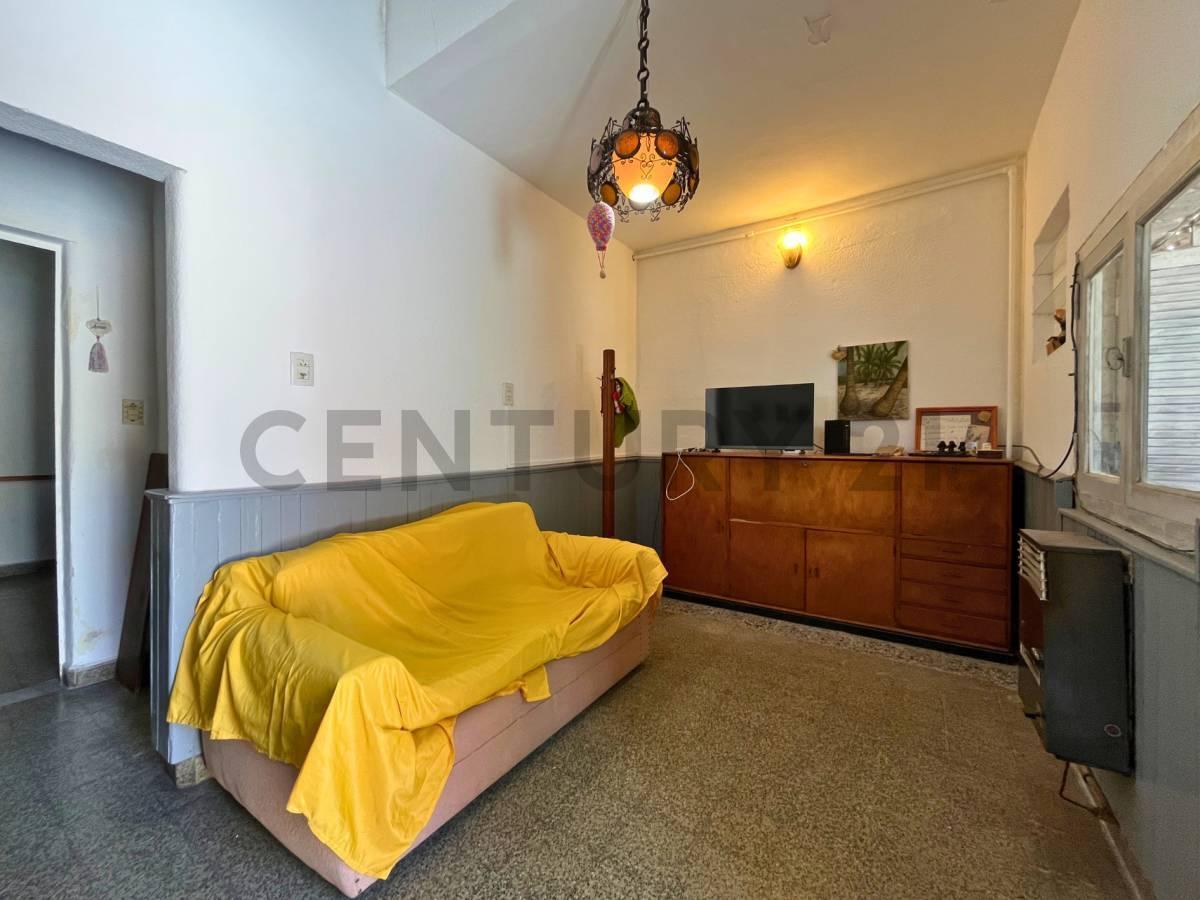 Foto de Venta Casa 2 Dormitorios con patio y cochera | Arroyito, Rosario, imagen 4