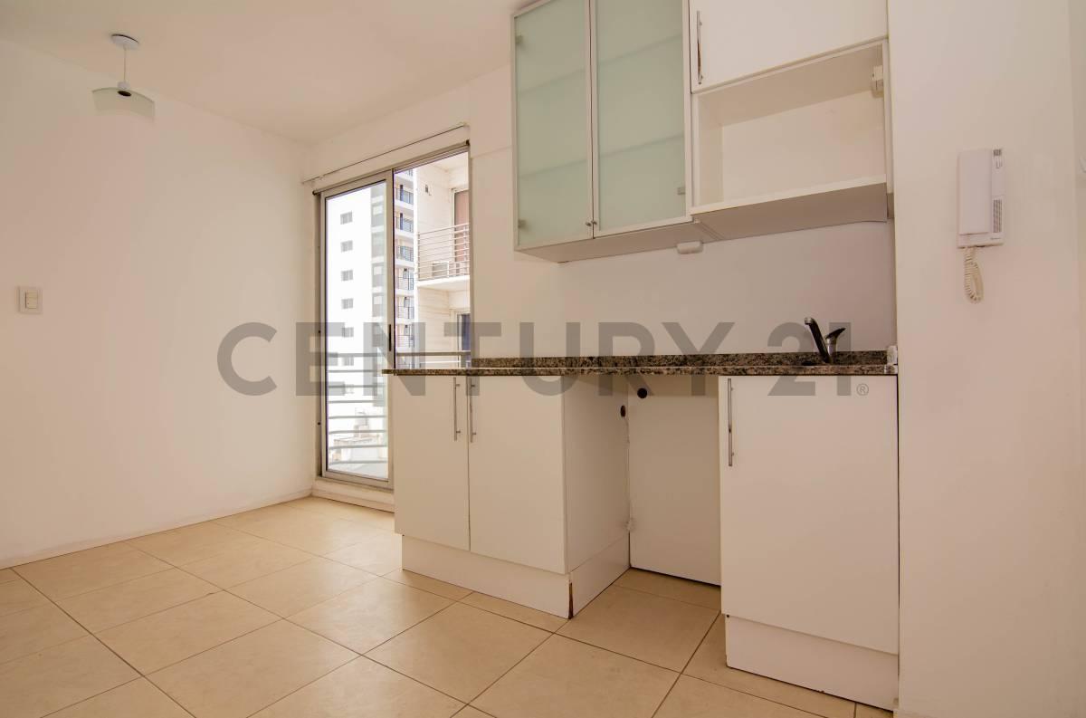 Foto de Venta Departamento de 1 Dormitorio con doble balcón en Arroyito, Rosario, imagen 1