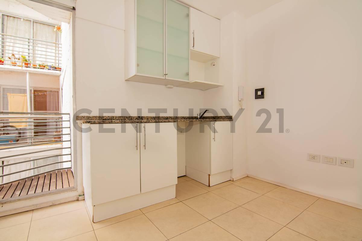 Foto de Venta Departamento de 1 Dormitorio con doble balcón en Arroyito, Rosario, imagen 5