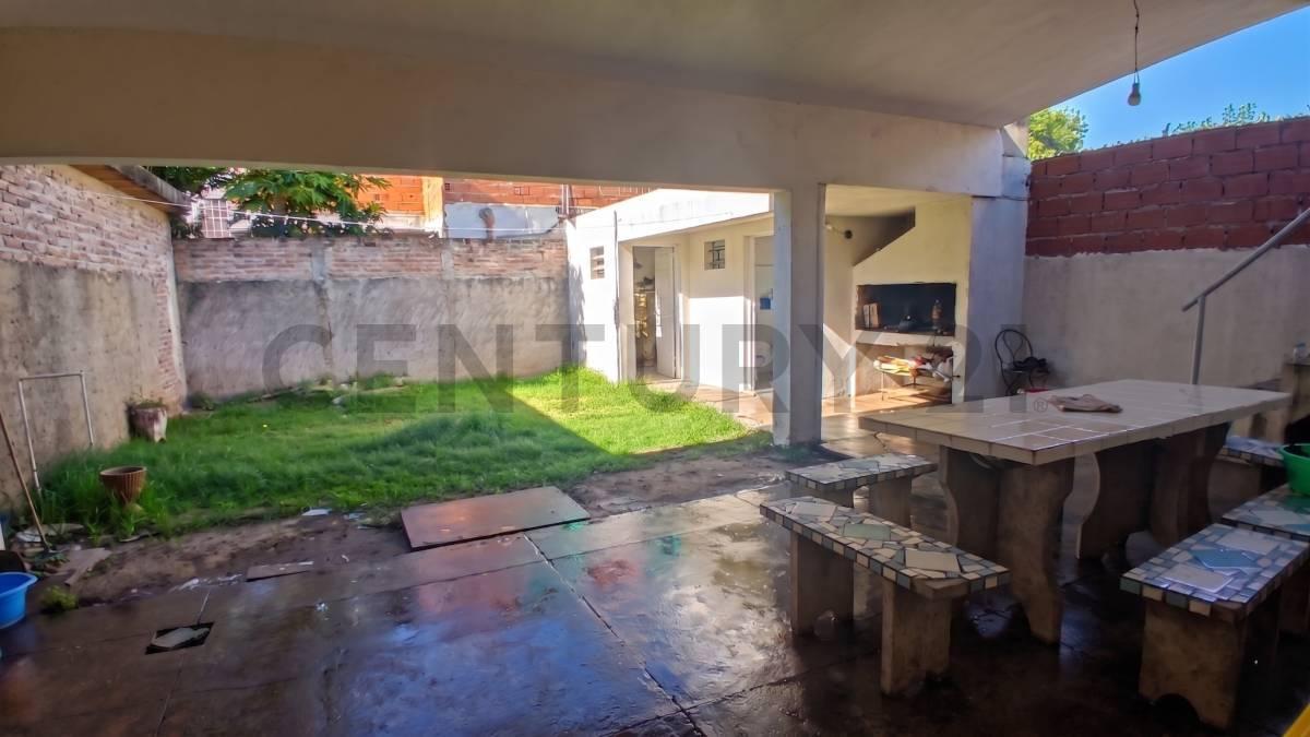 Foto de Venta Casa de 3 Dormitorios con cochera + Lote lindero en Villa Diego, imagen 4