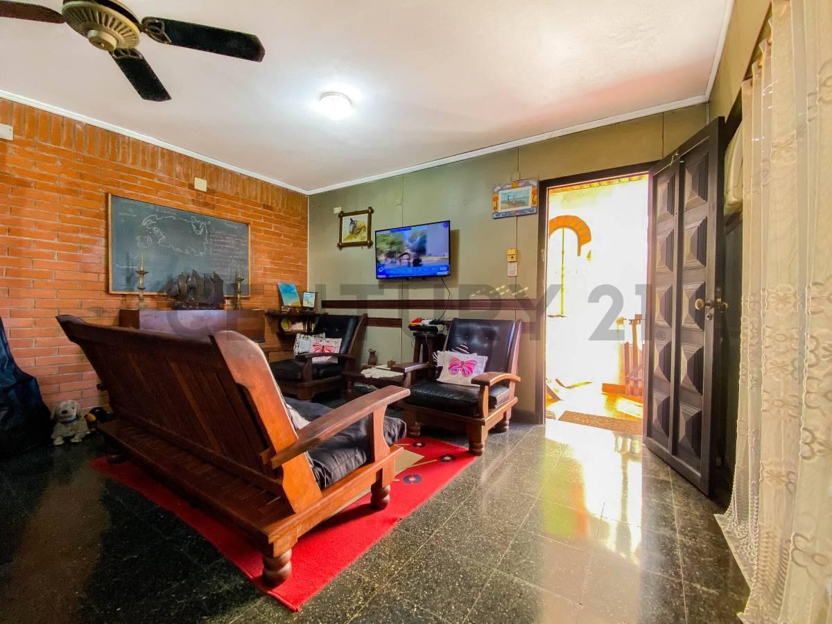 Foto de Venta Casa de 2 Dormitorios en Planta Alta | Ludueña, Rosario, imagen 4