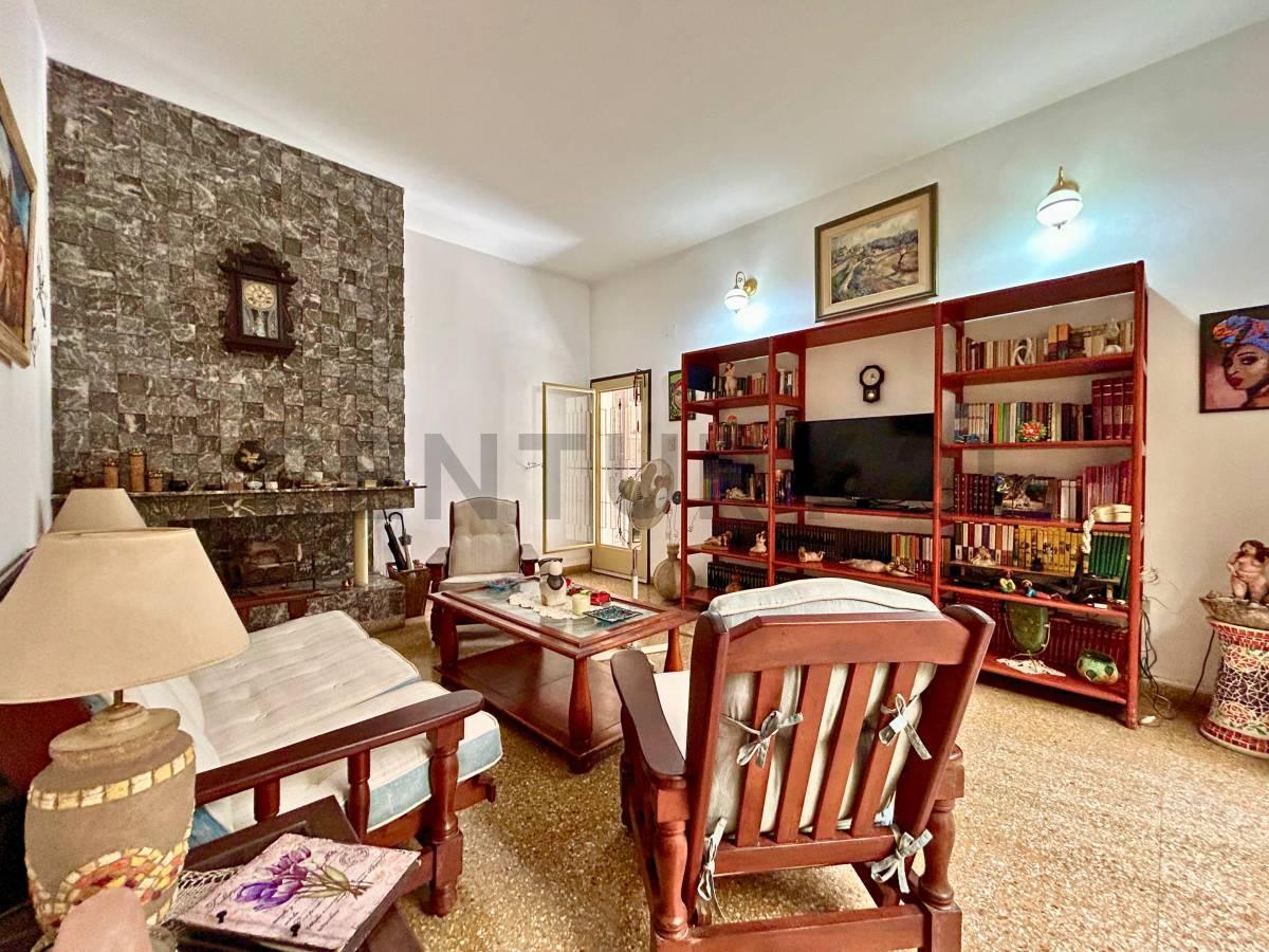 Foto de En venta | Casa de pasillo único, 4 Dormitorios | Pichincha, Rosario, imagen 3