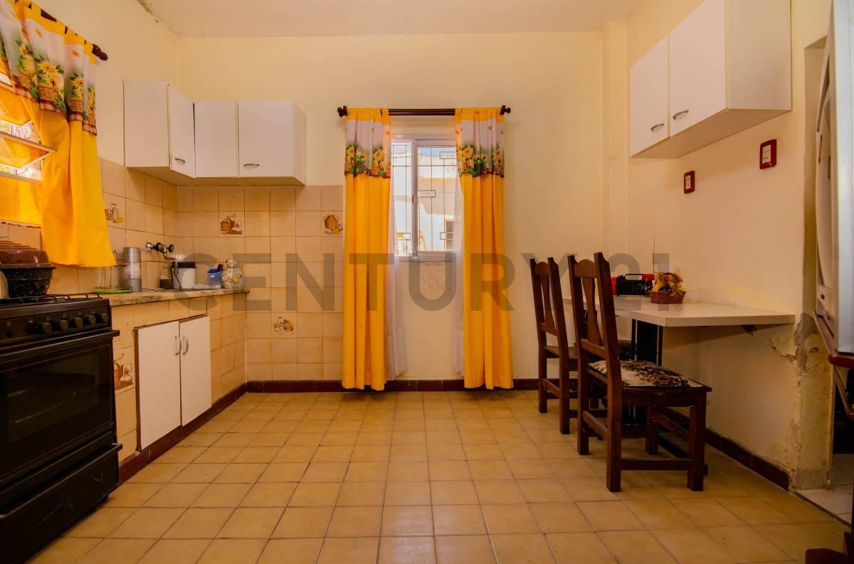 Foto de Venta 2 Casas internas independientes con cochera en Las Delicias, imagen 5