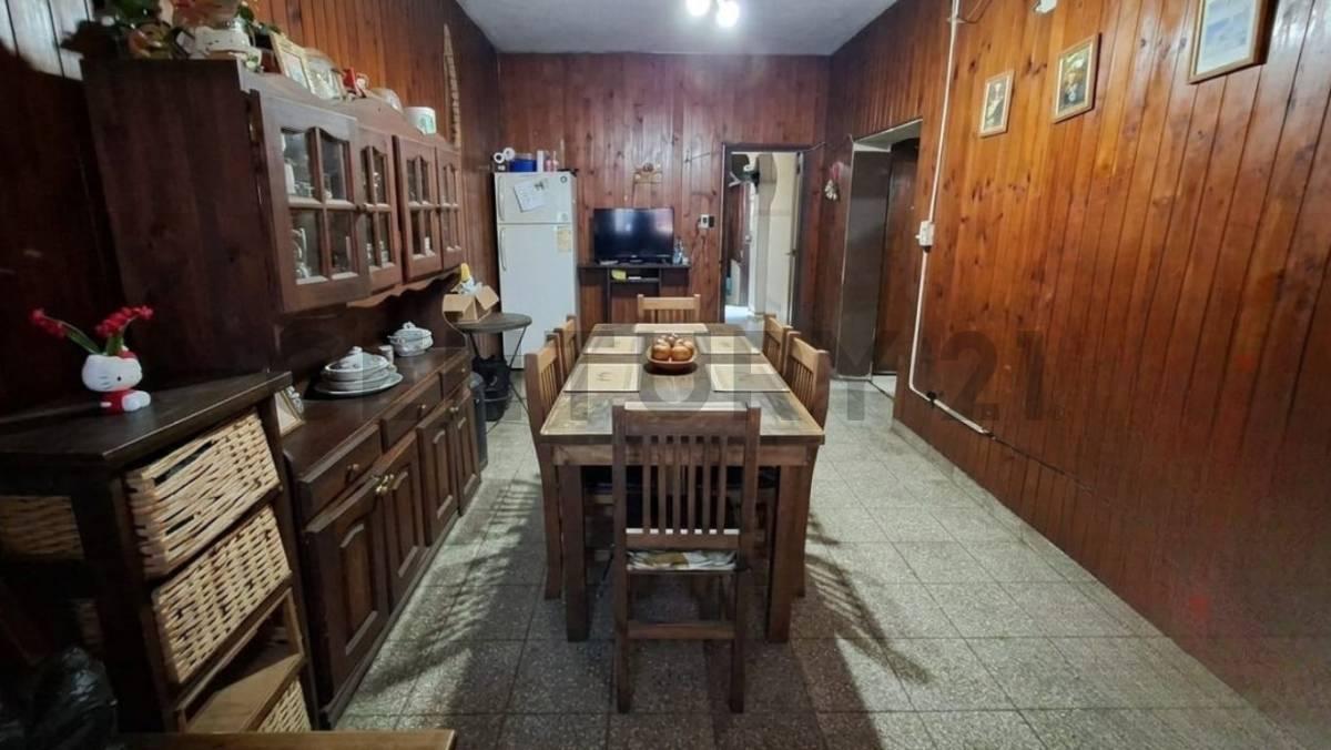 Foto de Casa tipo dúplex de 3 Dormitorios + comodín con cochera en Tiro Suizo, imagen 4