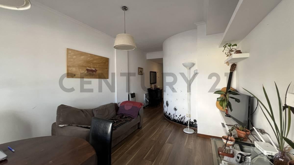 Foto de Venta - Departamento, 2 dormitorios - Pje Neptuno 800 bis - Rosario, imagen 2