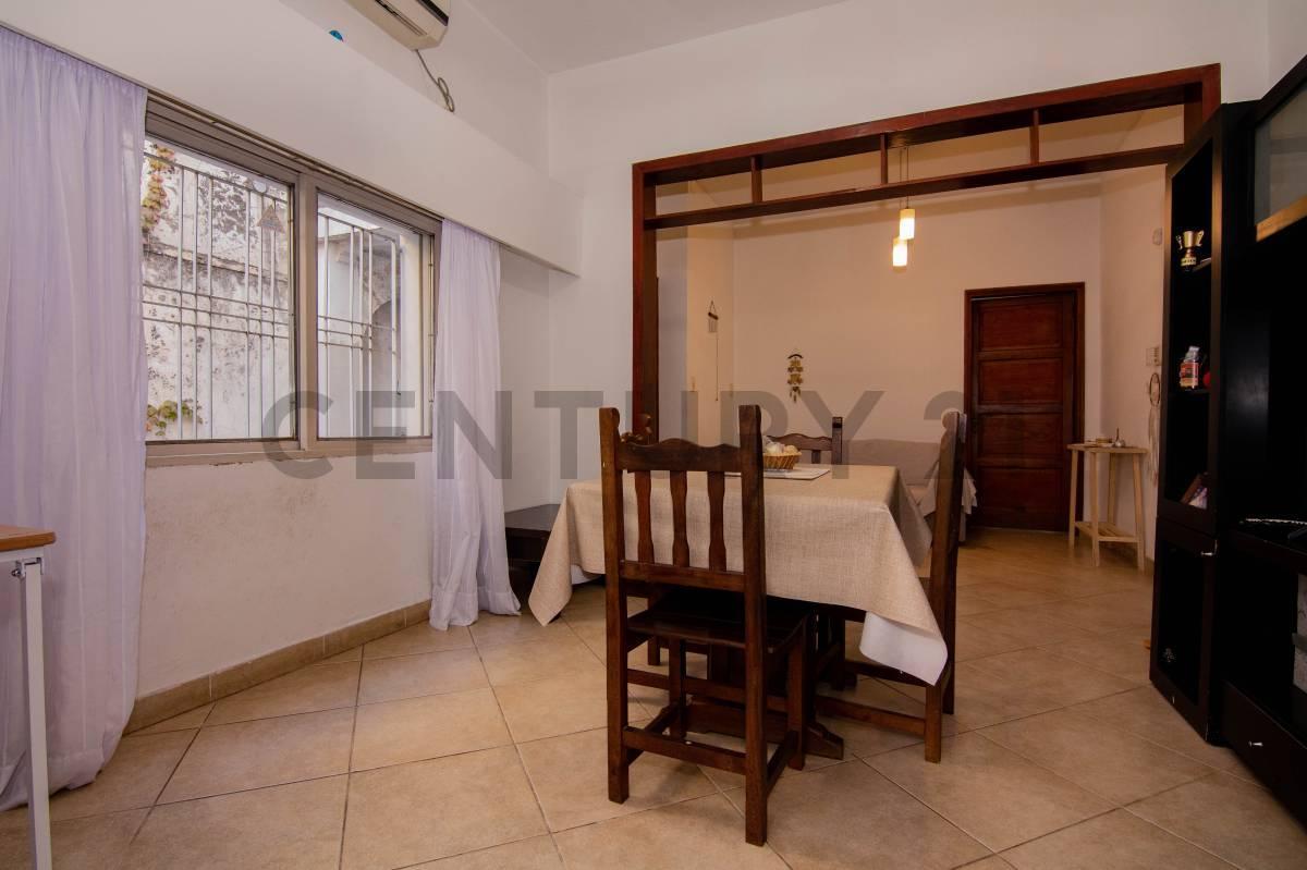 Foto de Venta Casa interna de pasillo de 3 Dormitorios en Jorge Cura, Rosario, imagen 5