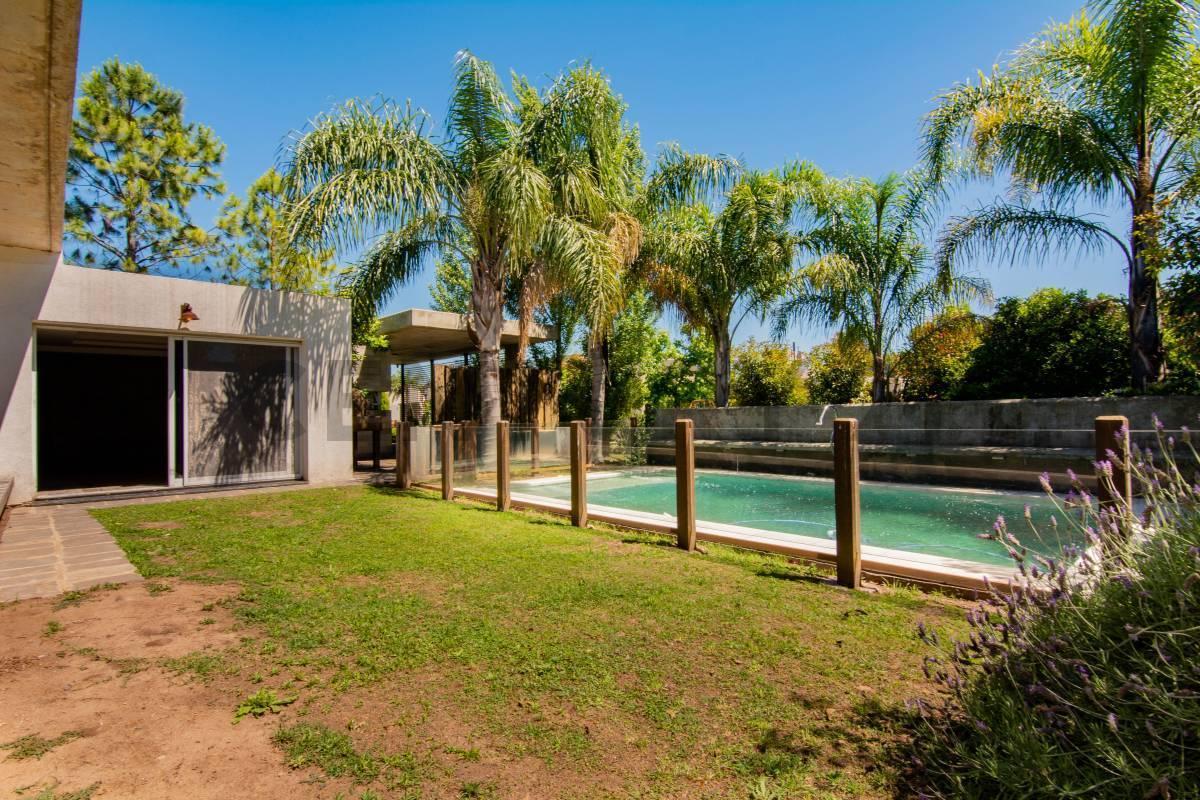 Foto de Venta Casa 3 dormitorios | Campos de Esther, Pueblo Esther, imagen 2