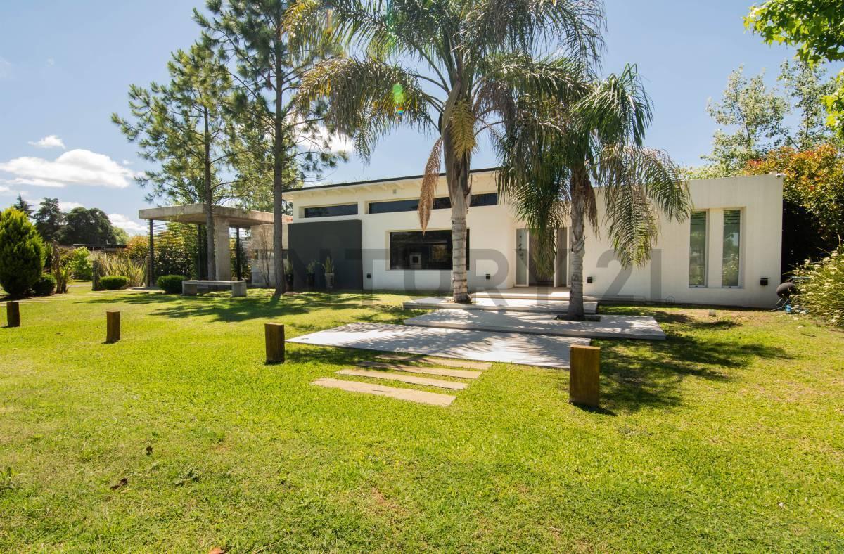Foto de Venta Casa 3 dormitorios | Campos de Esther, Pueblo Esther, imagen 3