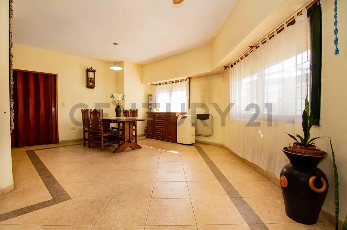 Foto de Venta Casa de 3 Dormitorios en Zona Norte, Rosario, imagen 1