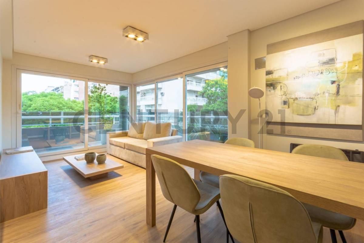Foto de Venta Departamento de 2 Dormitorios con balcón corrido y terraza, imagen 1