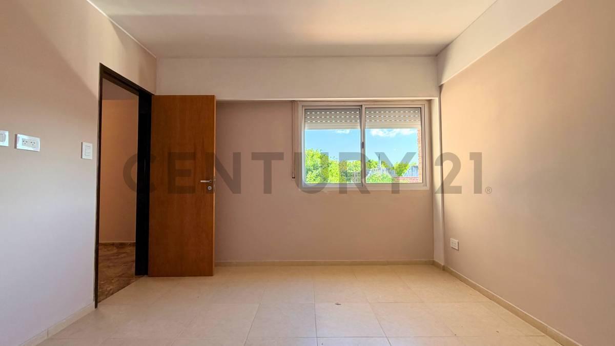 Foto de Venta Departamento de 2 Dormitorios con balcón en Echesortu, Rosario, imagen 4