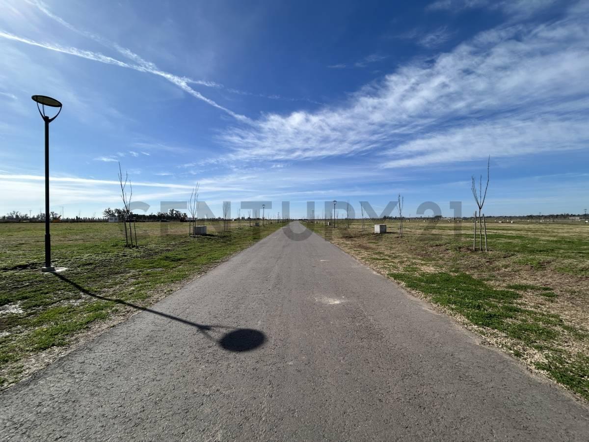 Foto de Venta Lote en Vida Lagoon, Funes, imagen 5