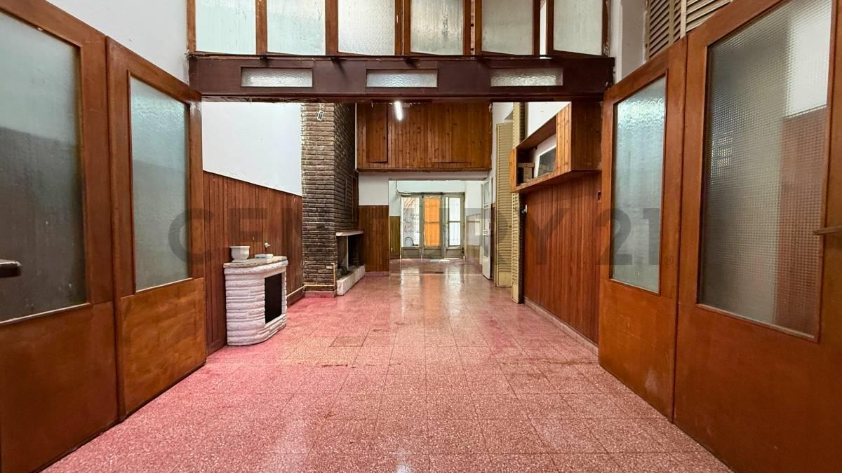 Foto de Venta Casa de 3 Dormitorios con cochera en Arroyito, Rosario, imagen 3