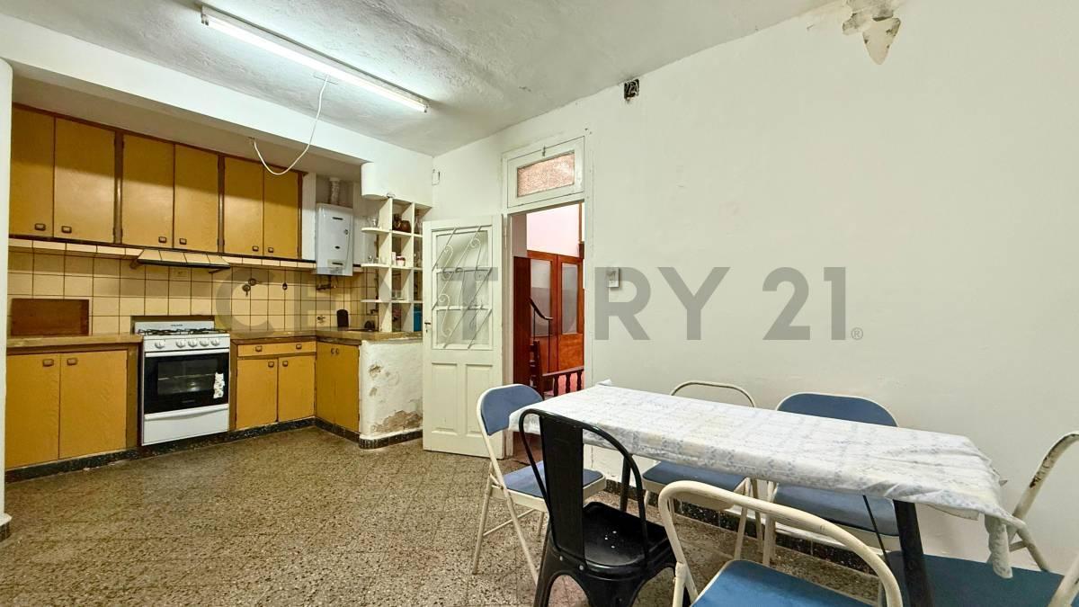 Foto de Venta Casa de 3 Dormitorios con cochera en Arroyito, Rosario, imagen 5