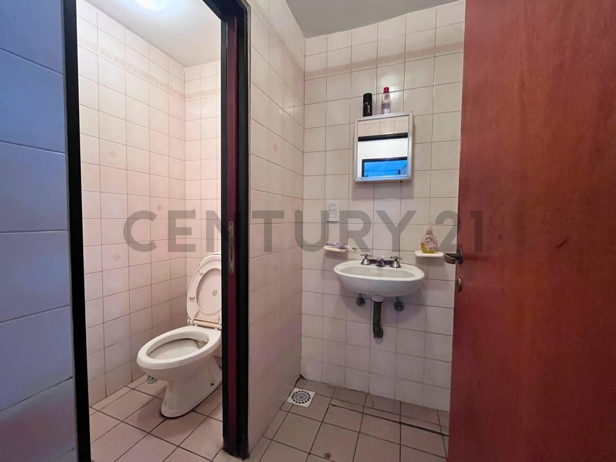Foto de Venta Local comercial + Depósito en Centro, Rosario | Ideal inversión o, imagen 2