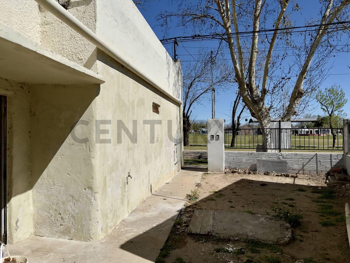 Foto de Lote 565 m² con 2 locales y 2 viviendas – Frente a Plaza Principal, imagen 4