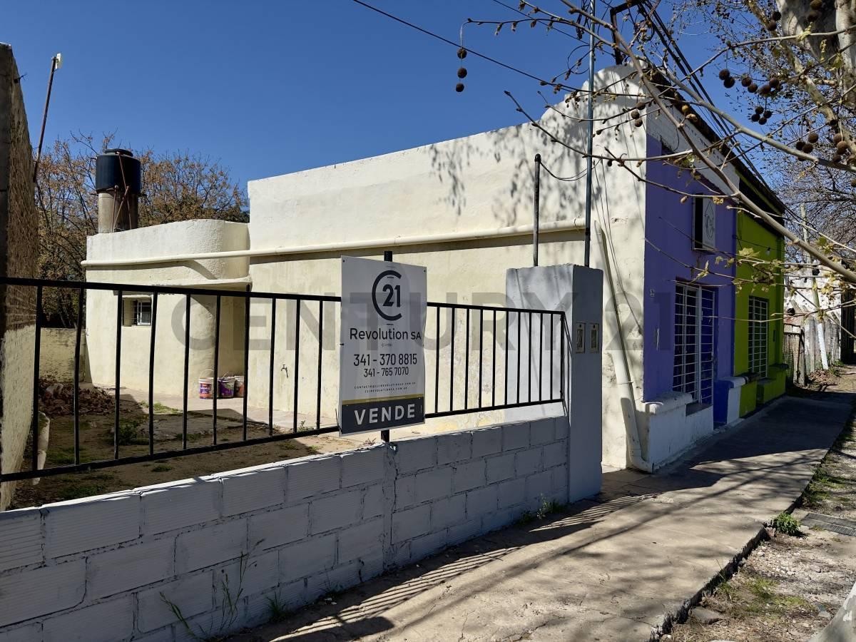 Lote 565 m² con 2 locales y 2 viviendas – Frente a Plaza Principal, Luis Palacio