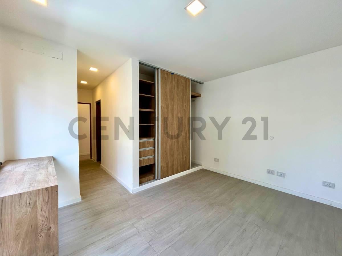 Foto de Venta Casa de pasillo de 2 Dormitorios con patio exclusivo en, imagen 2