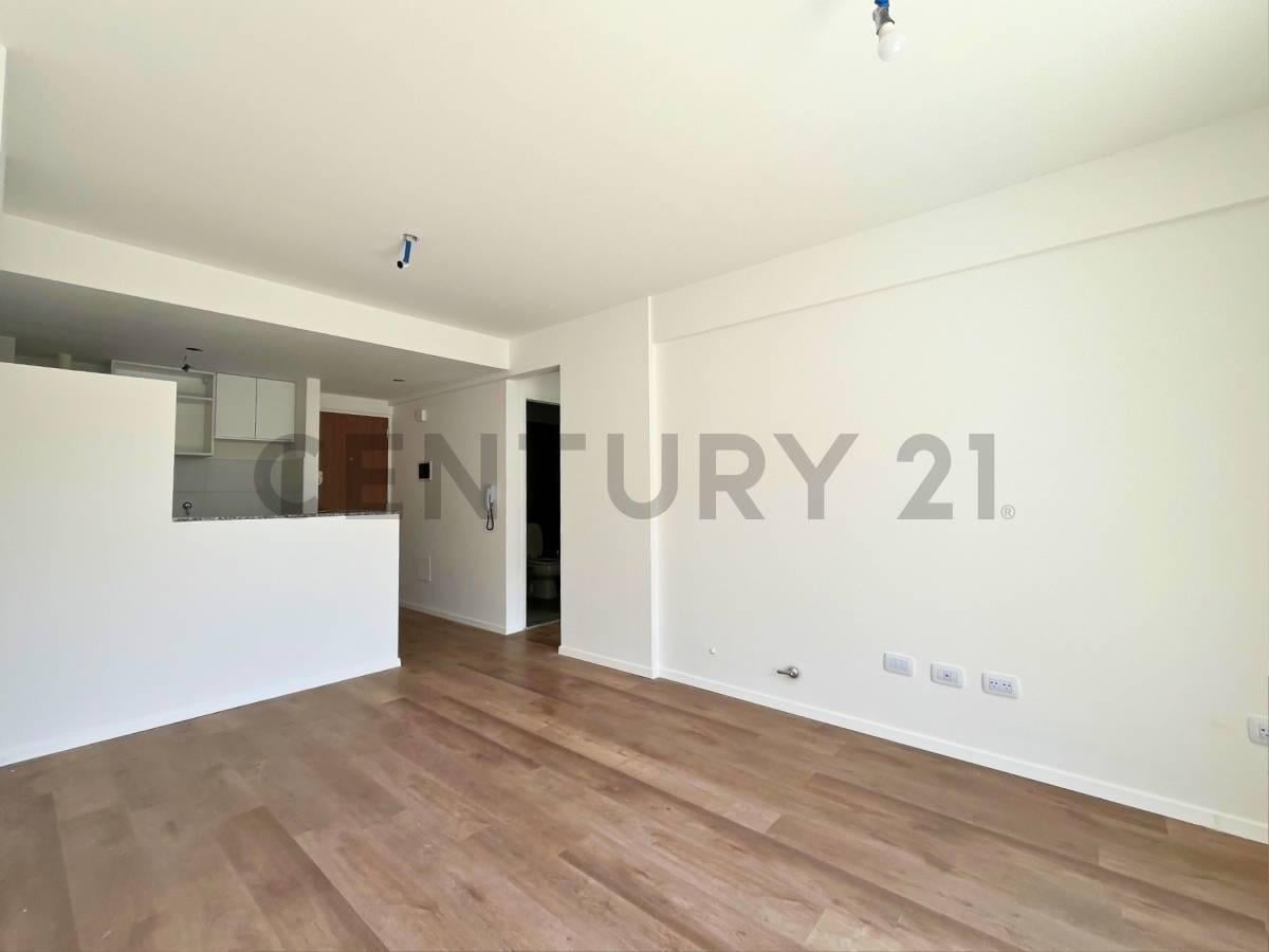 Foto de Venta Departamento de 1 Dormitorio con patio exclusivo | Centro, Rosario, imagen 4