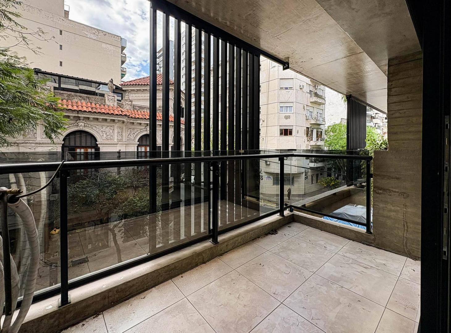 Foto de Venta Dúplex de 2 Dormitorios con balcón y amenities en Centro, Rosario, imagen 3
