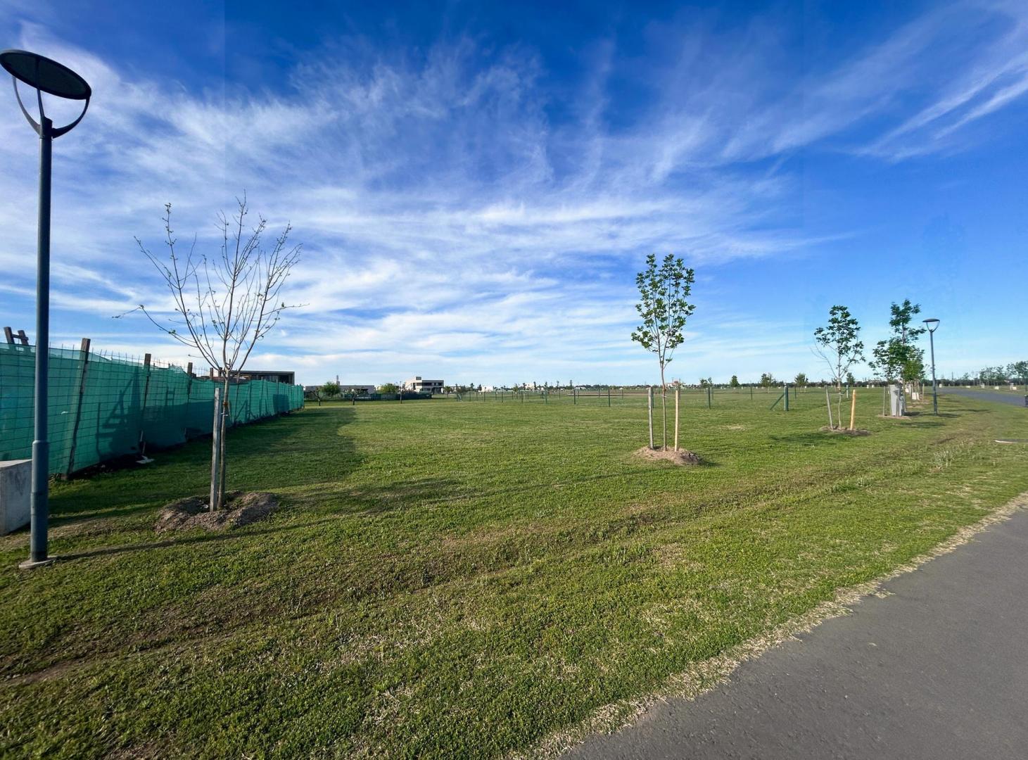 Foto de VENTA Lote XL en VIda Club de Campo, Funes, imagen 1