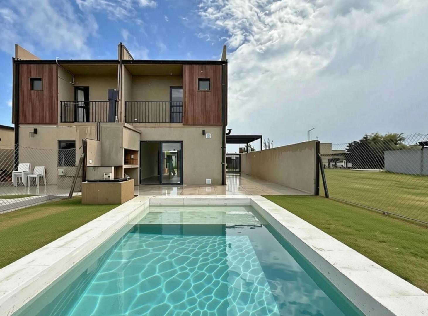 Foto de Venta Dúplex de 2 Dormitorios con pileta en Funes Norte, imagen 3