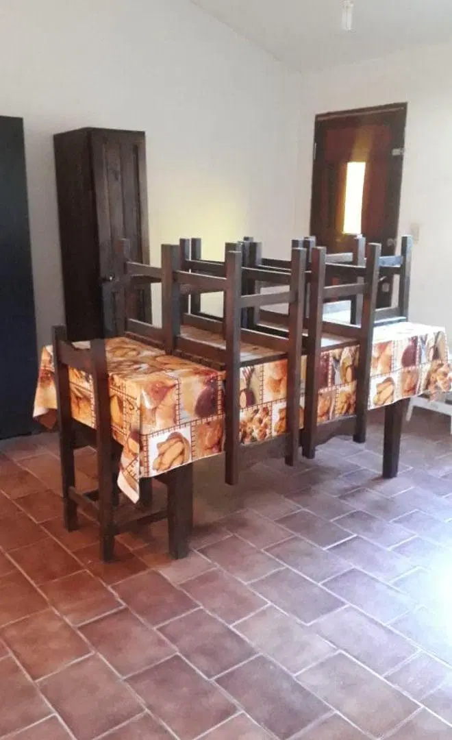 REF 093 CASA EN VENTA EN VILLA PARQUE SIQUIMAN A UNA CUADRA DE RUTA 38. 5