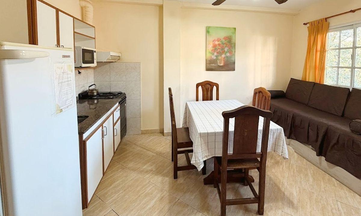 Foto de DEPARTAMENTO EN ALQUILER ANUAL EN VILLA CARLOS PAZ, imagen 3