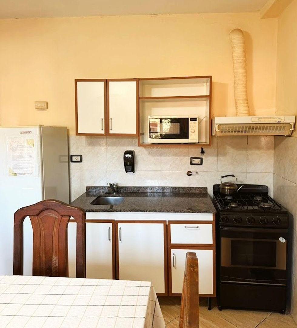 Foto de DEPARTAMENTO EN ALQUILER ANUAL EN VILLA CARLOS PAZ, imagen 4