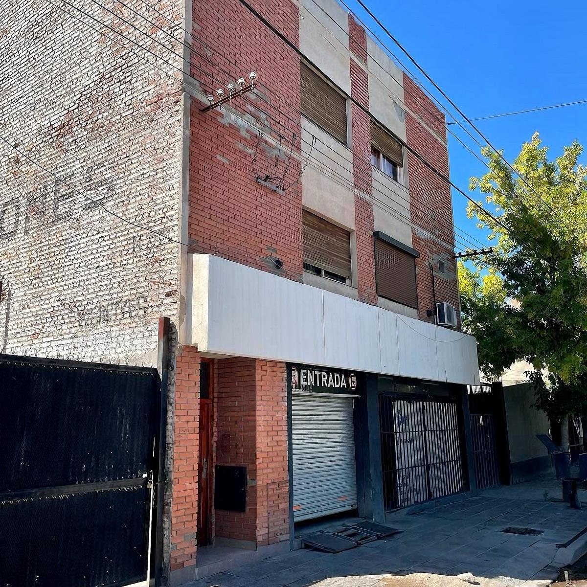 Venta de Departamento de 2 Dorm en Pb, Apto Credito Hipotecario, Cipolletti 1