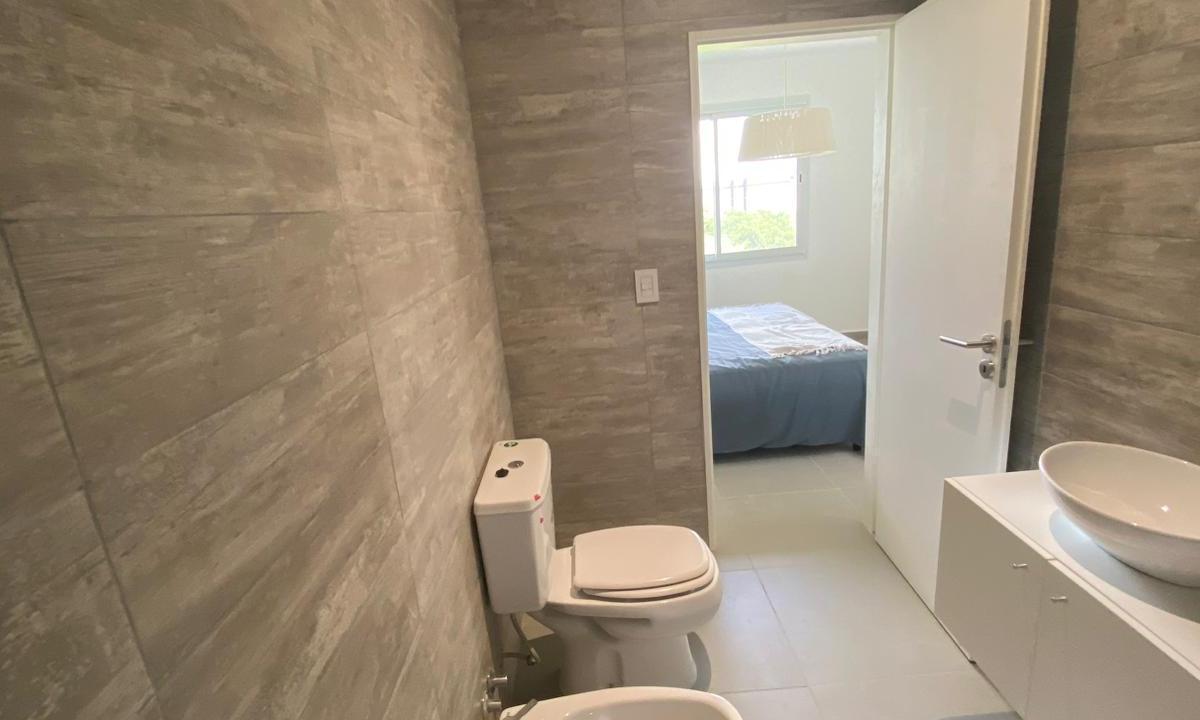 DECS Tortugas | Venta | Cómoda y funcional casa de 3 dormitorios en un condominio muy completo