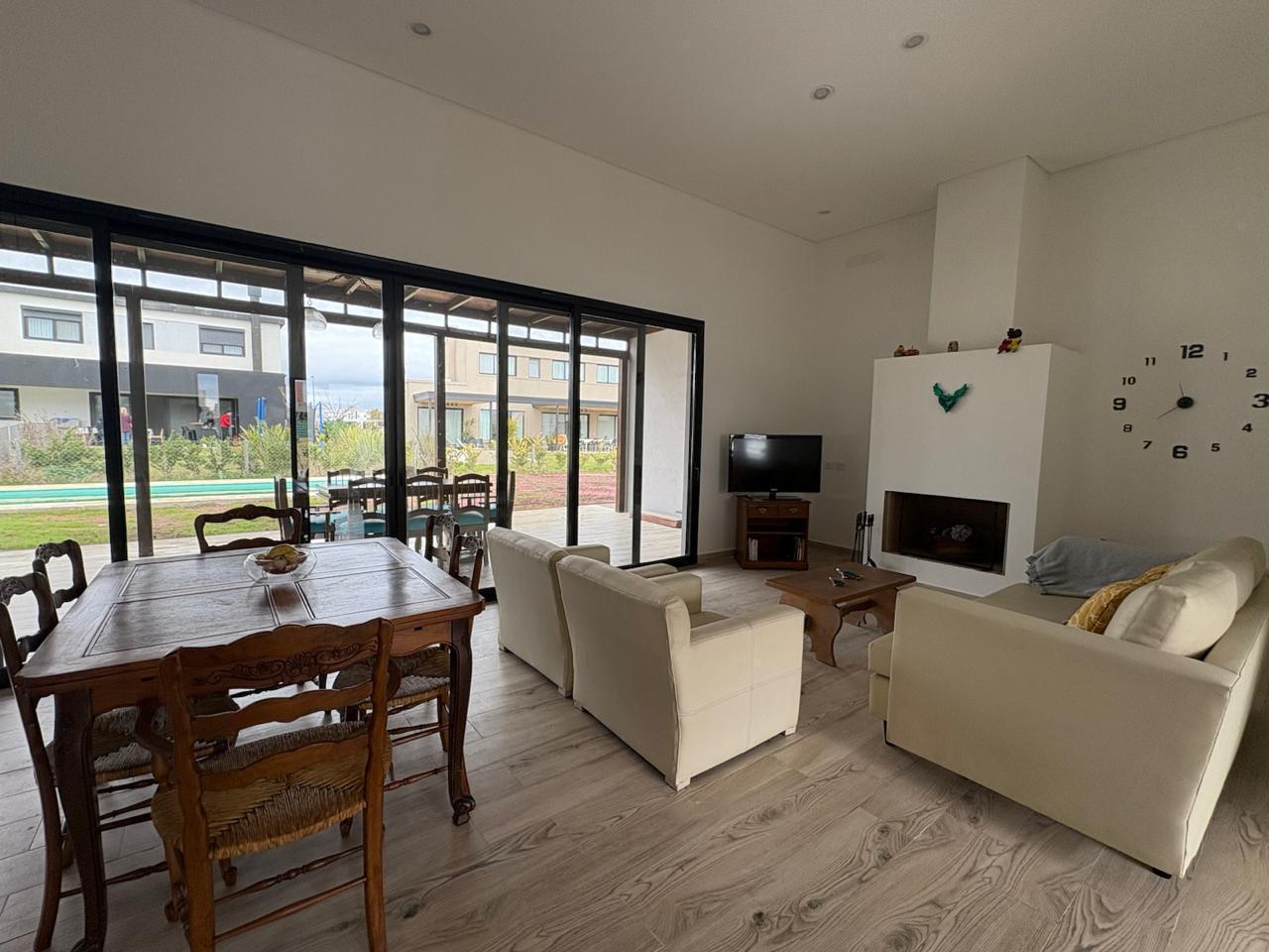 Foto de Alquiler de casa amoblada con pileta en Riberas | Puertos del Lago |, imagen 3