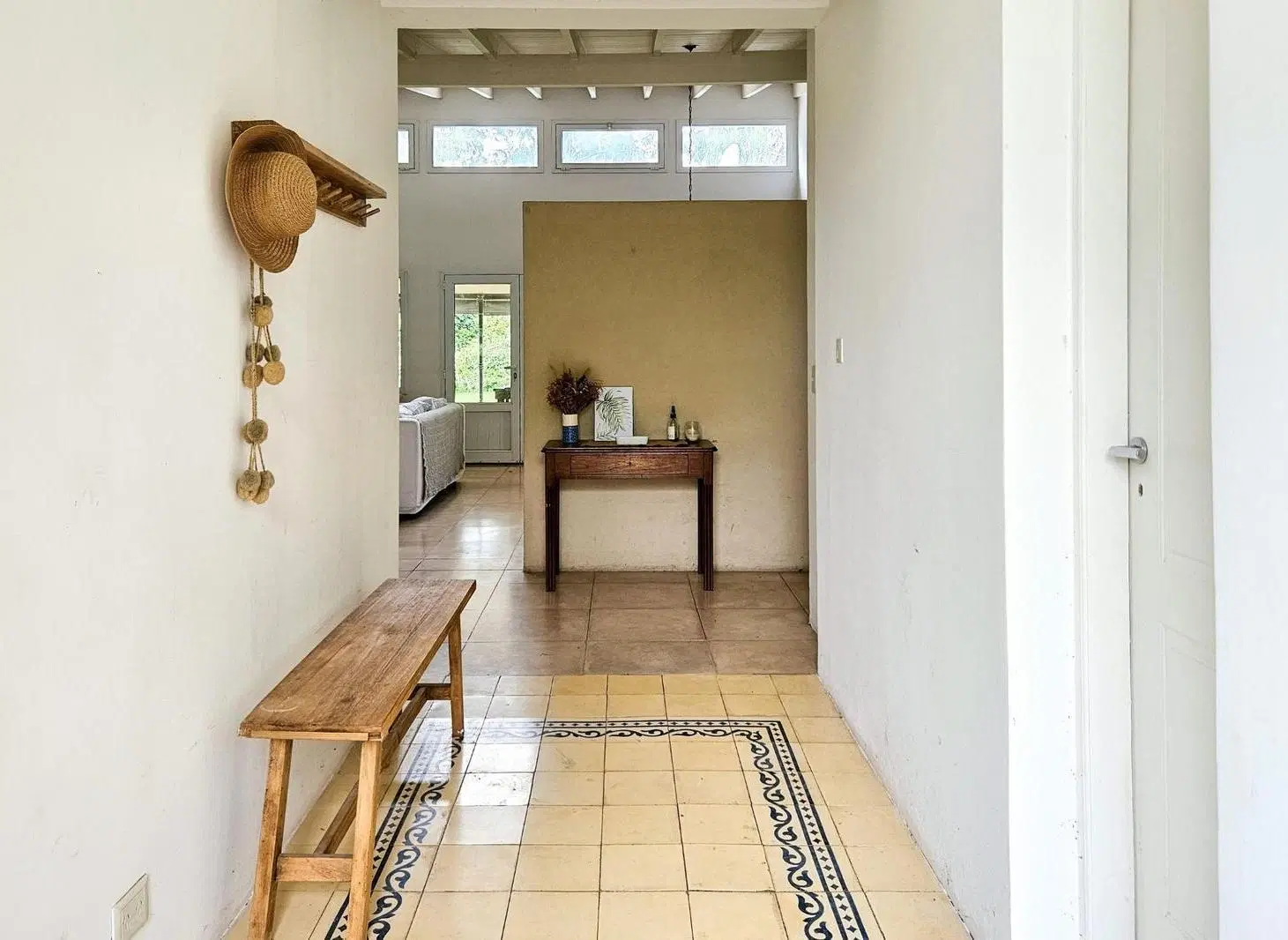 San Matías | Venta | Casa de 3 dormitorios y playroom en una planta en lote arbolado 5
