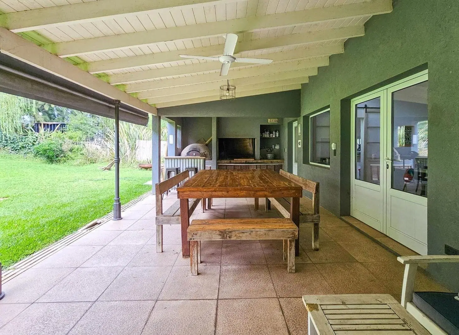 San Matías | Venta | Casa de 3 dormitorios y playroom en una planta en lote arbolado 4