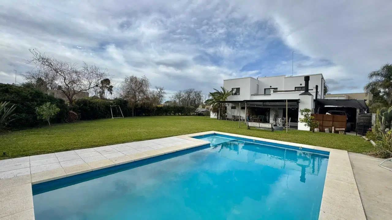 Gran casa son pileta sobre lote en cul de sac | San Matías | Maschwitz | Escobar 2